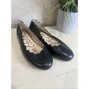 Sam Edelman Finnegan ballet flat size 8.5M Scalloped Shoe